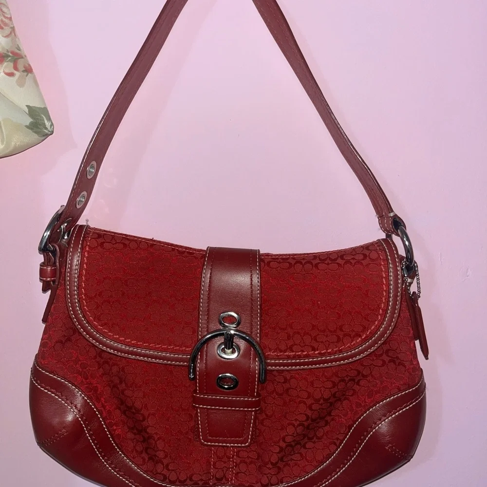 バッグ Coach Soho Flap Lether HandBag Red 2343 Coach SoHo Flap Bag Re-Edition Review! (+ size comparison) : r/Coach